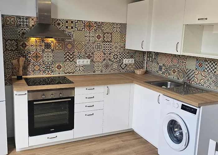 Getaway - Walk To Everything *