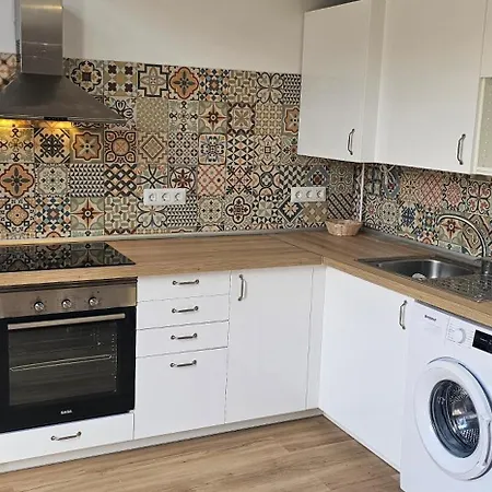 Getaway - Walk To Everything *