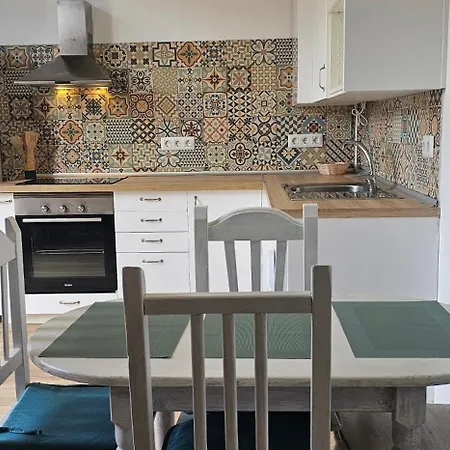 Getaway - Walk To Everything Apartamento *